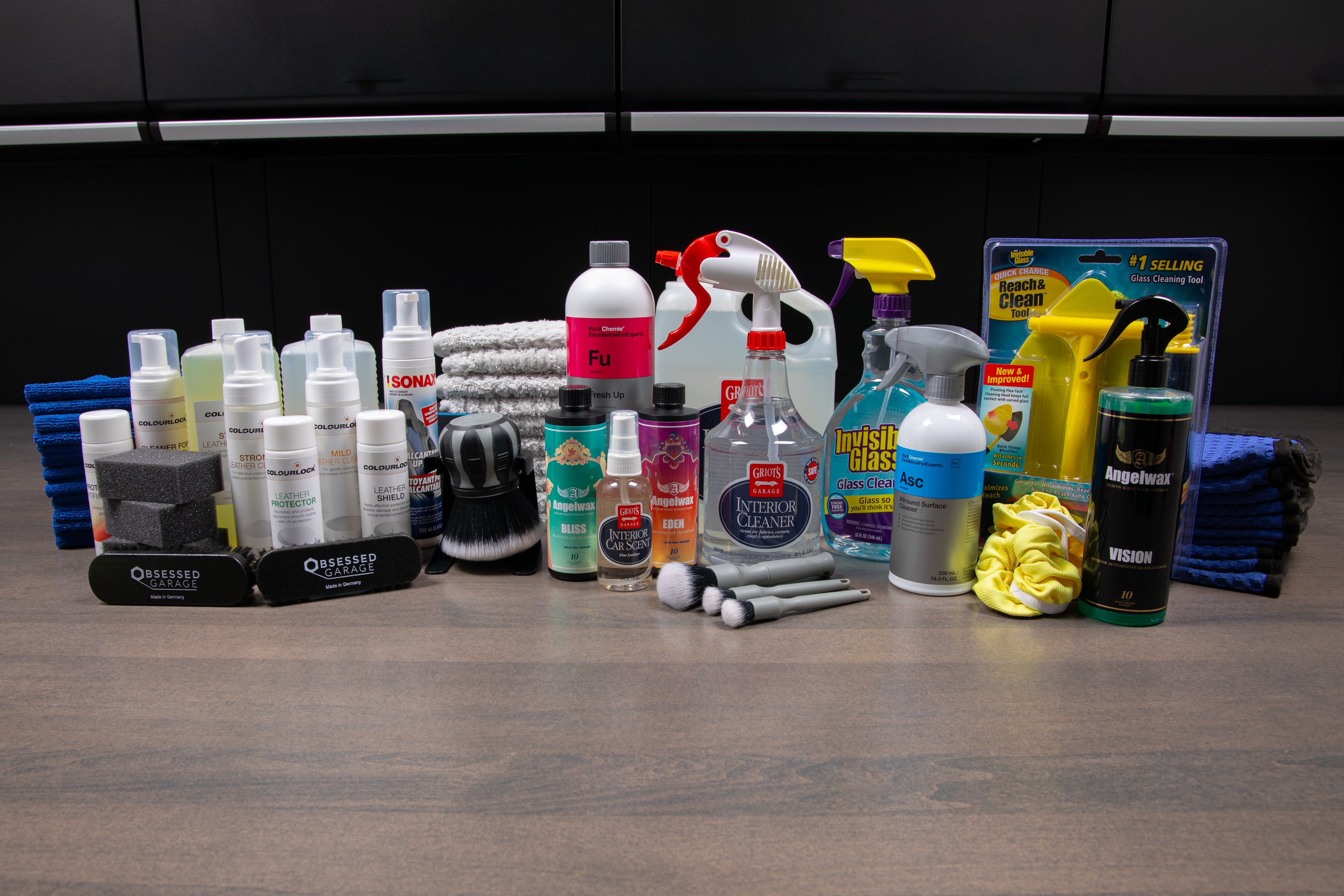 Car cleaning accessories: Buy professional car detailing products